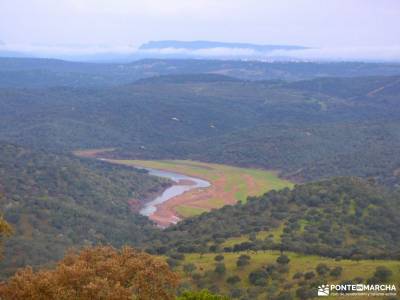 Comarca La Siberia; actividades para solteros madrid viajes montaña navaluenga sanse